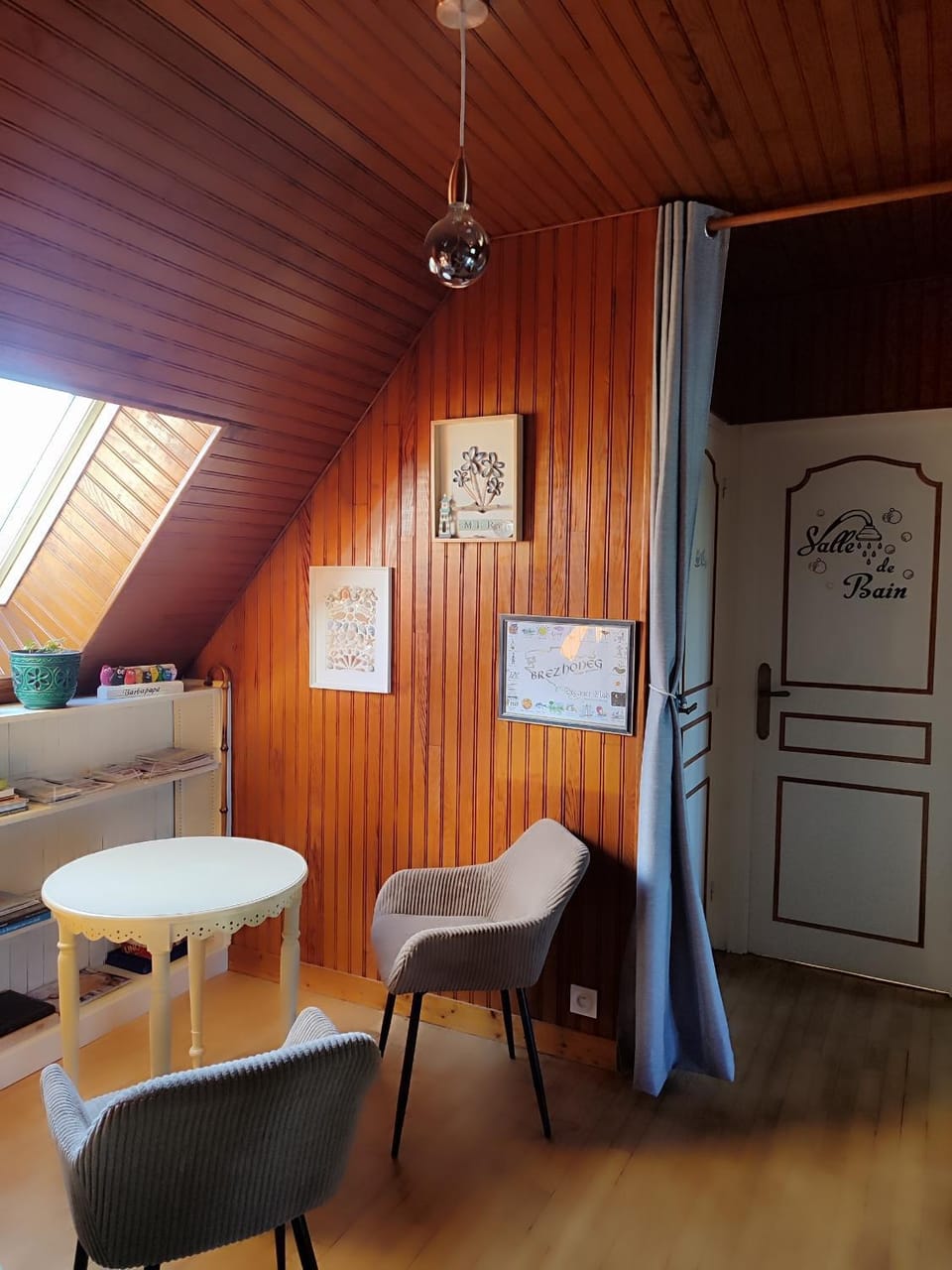 Seating area