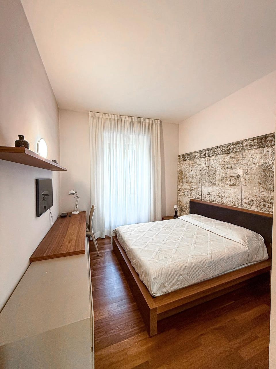TV and multimedia, Bedroom, wardrobe