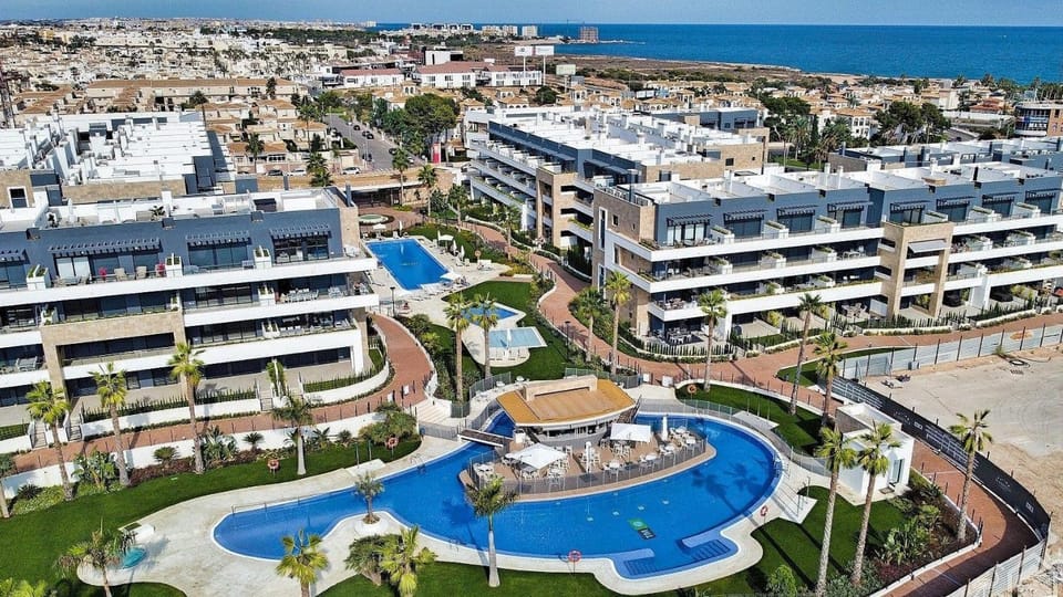 Penthouse Flamenca Village MAMBO Apartment in Vega Baja del Segura