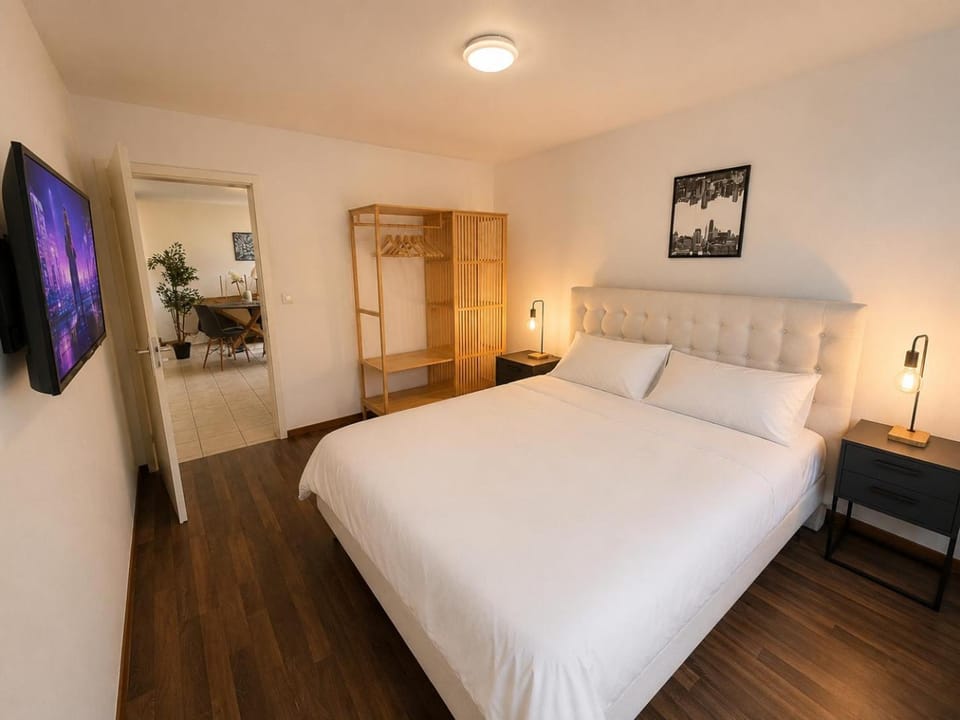 Bed, Bedroom, wardrobe
