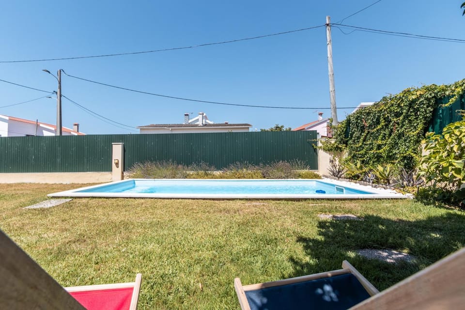 Private Pool Villa Near Aroeira & Caparica Villa in Setubal District