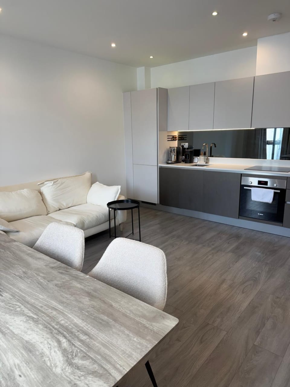 One bed flat close to Chelmsford Station Apartment in Chelmsford
