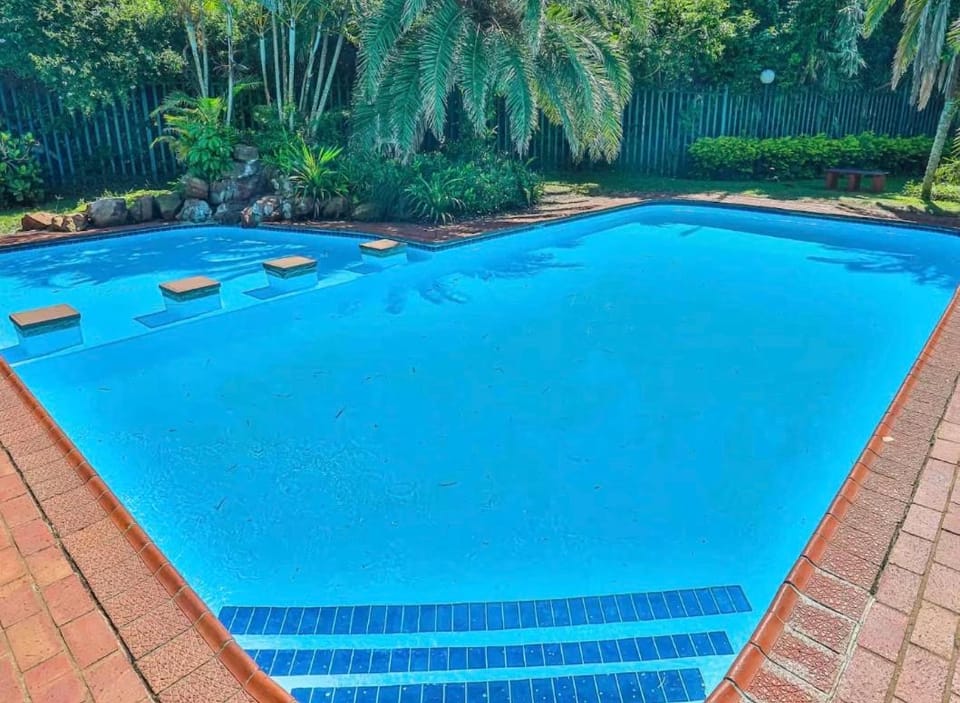 26 Kallisti - Santorini, Ballito Family only Apartment in Dolphin Coast