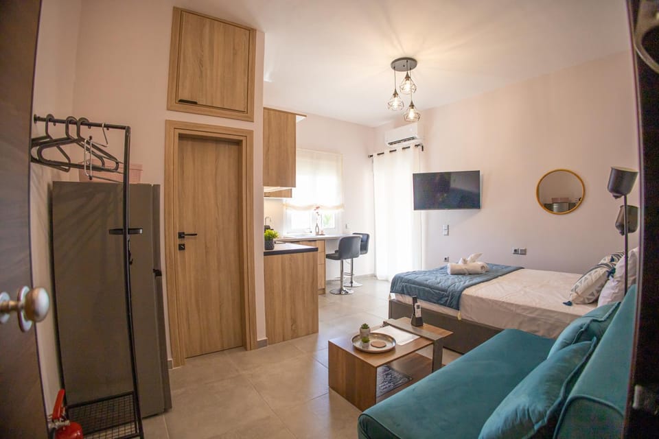 Saronic View Studio Apartment in Peloponnese Region