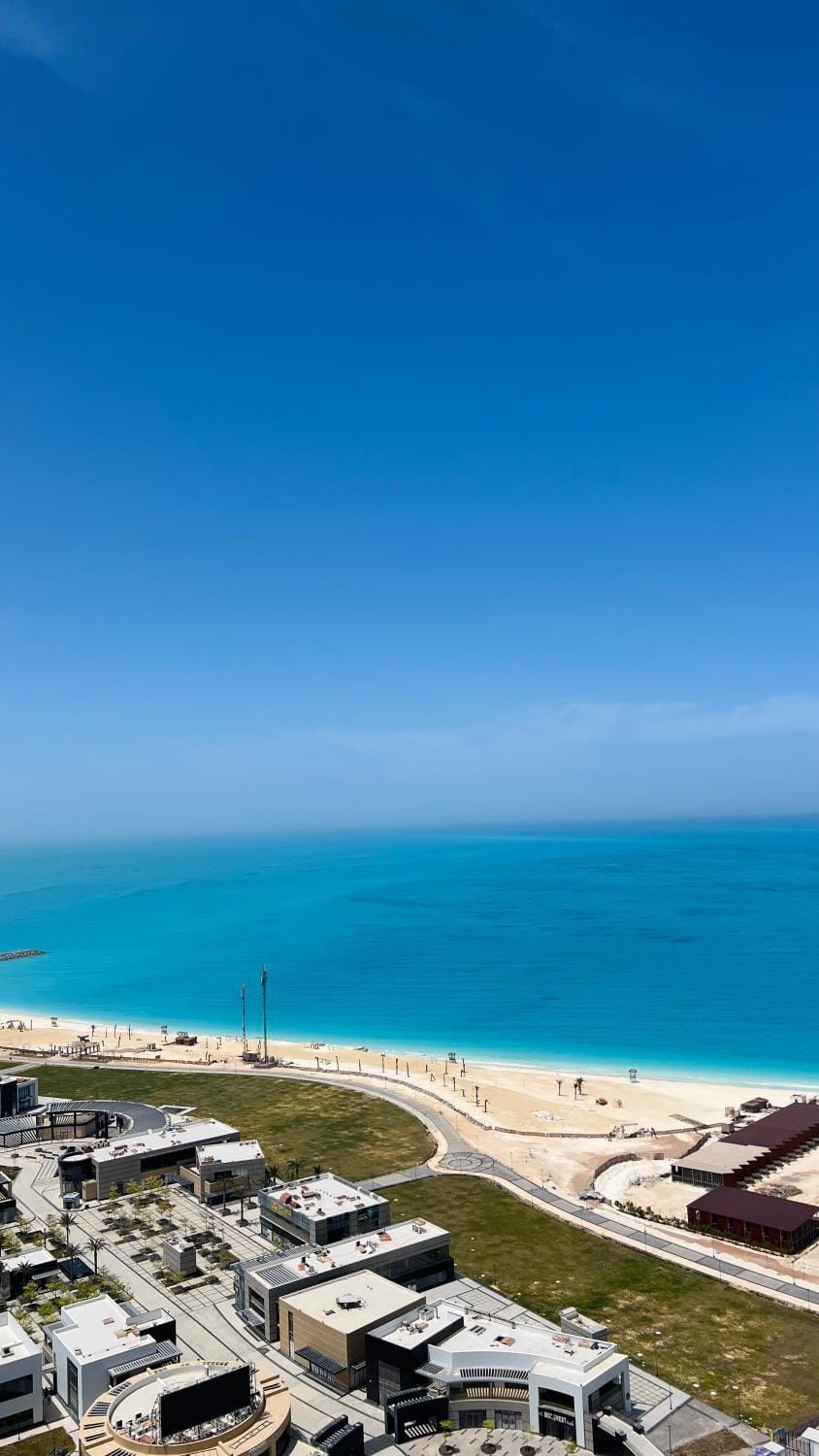 City view, Sea view