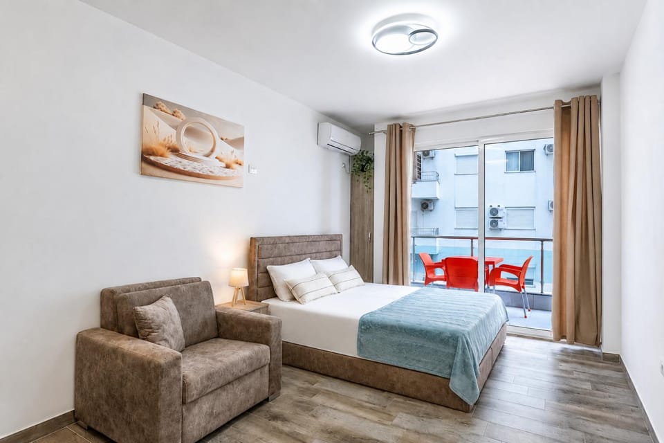 Sandy Steps Sea Breeze 1 Min to Beach Apartment in Europe