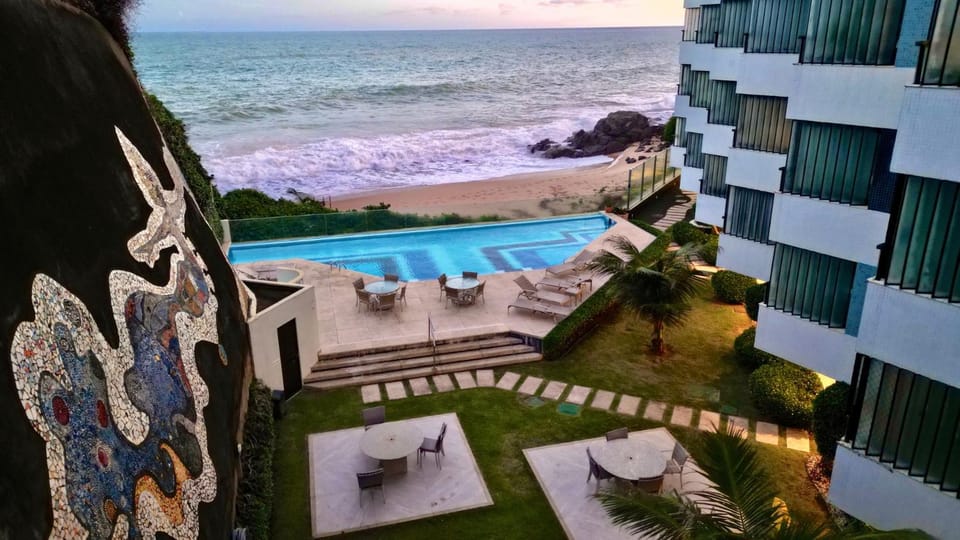 Apto LUXO 2/4 Pé na Areia Terrazzo Rio Vermelho Apartment in State of Goiás