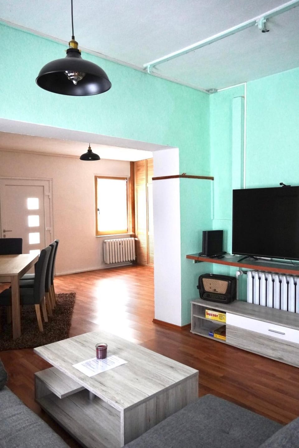 TV and multimedia, Living room, Dining area