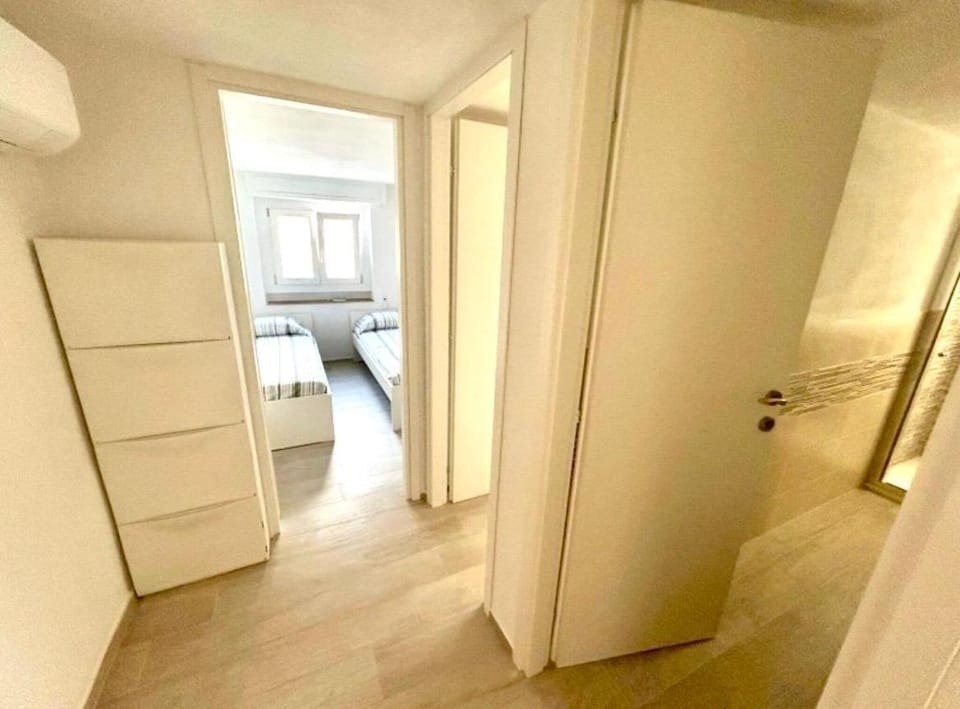 Appartamento Giglio - New apartment 500 meters from the sea with outdoor area Apartment in Viareggio