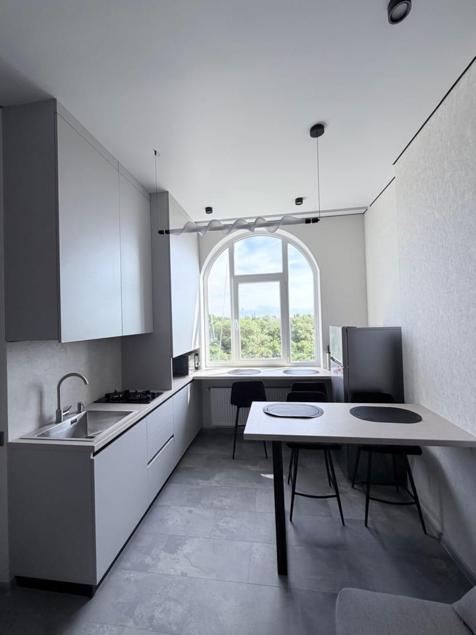 Avinion Azure Apartment in Odessa