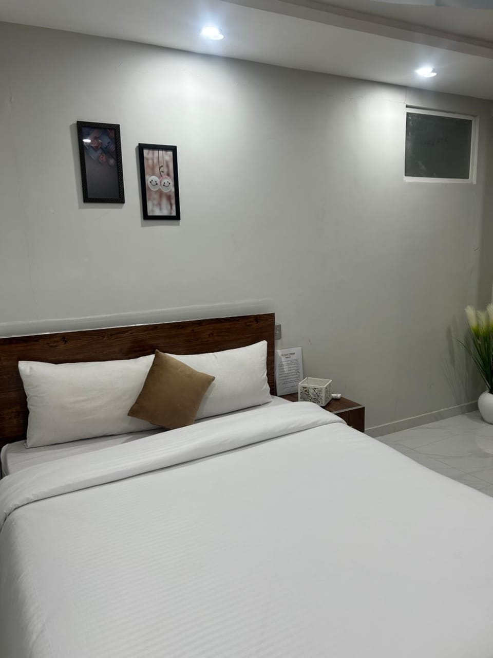 The Cliff House- Deluxe Room 02 Bed and Breakfast in Punjab