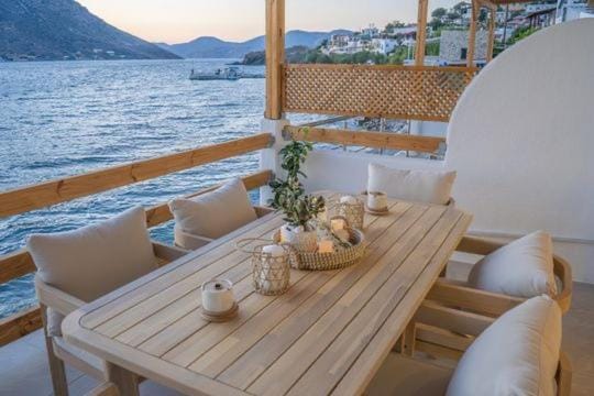 Day, Natural landscape, View (from property/room), Balcony/Terrace, Mountain view, Sea view