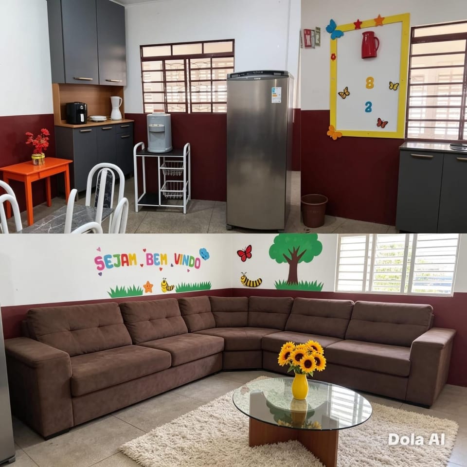 Kitchen or kitchenette, Living room, pet friendly