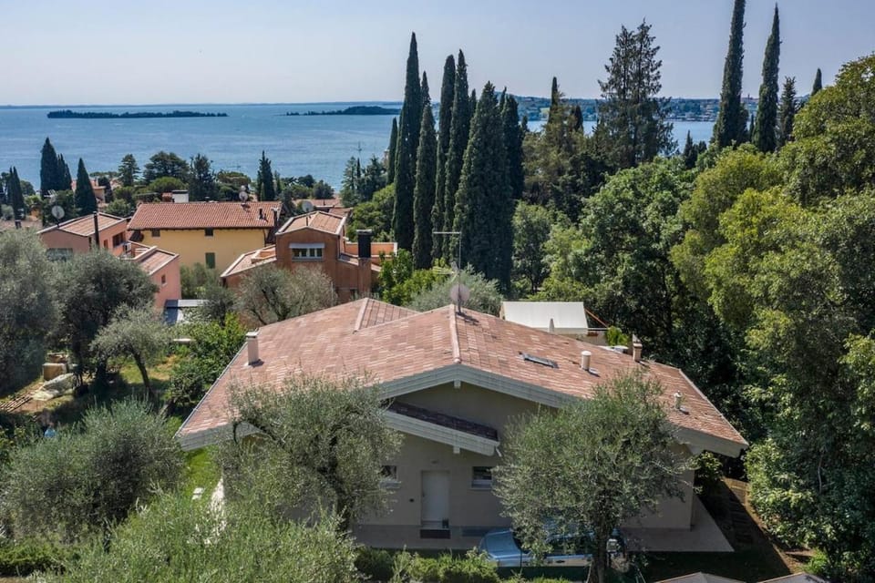 Casa 33 House in Lake Garda