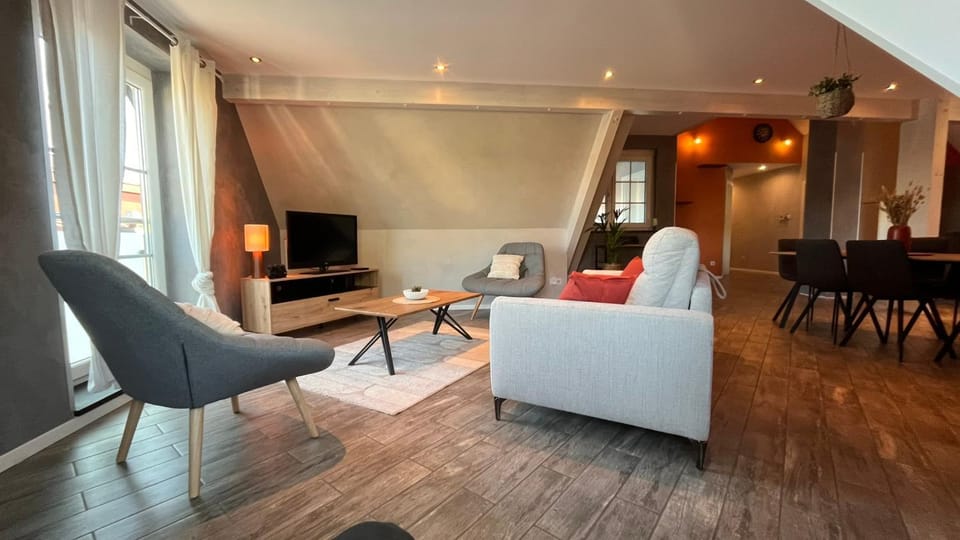 TV and multimedia, Living room
