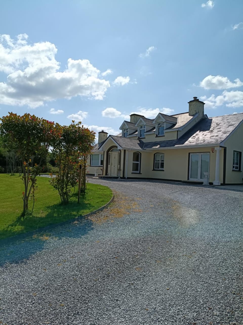 Siopa an Tsaoir Vacation rental in Killarney