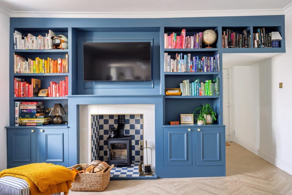 TV and multimedia, Living room, fireplace