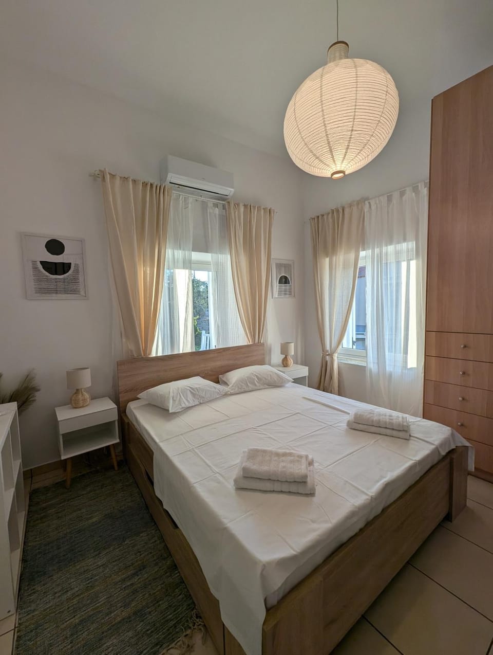 Living room, Bedroom