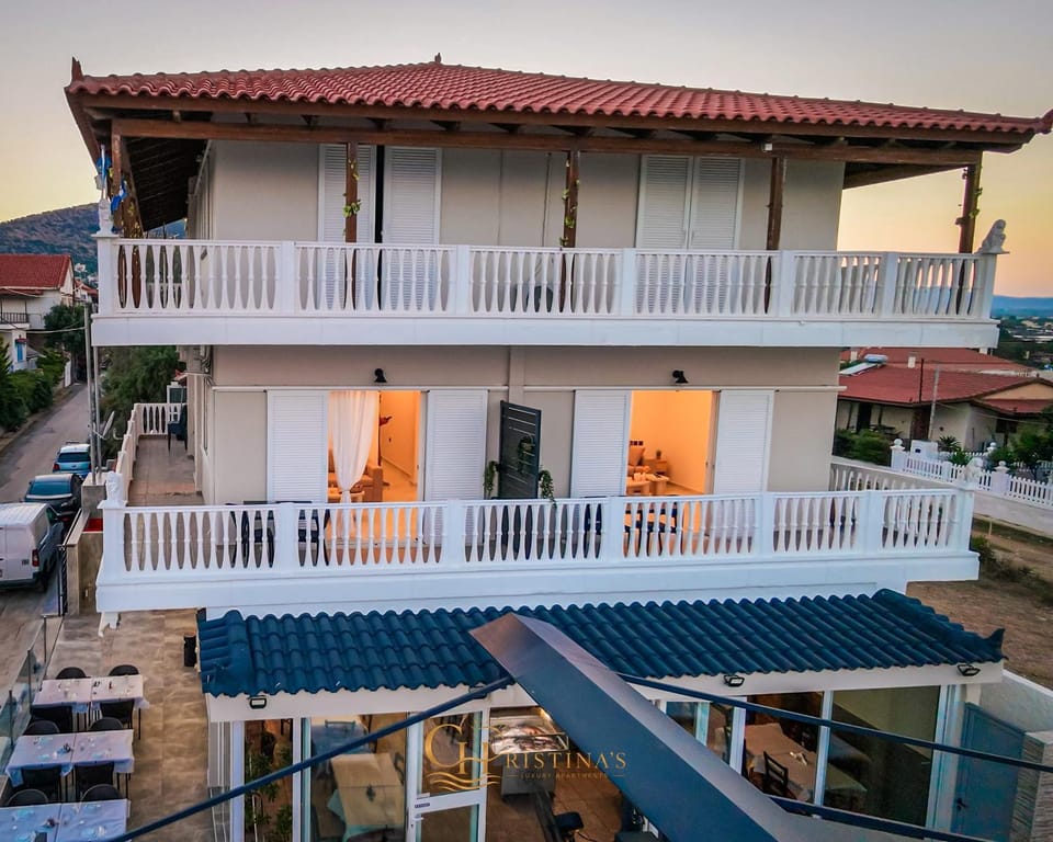Christinas Luxury Apartments Apartment in Decentralized Administration of Attica