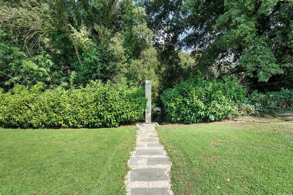 Residence con piscina La Ferriera Apartment in Tuscany