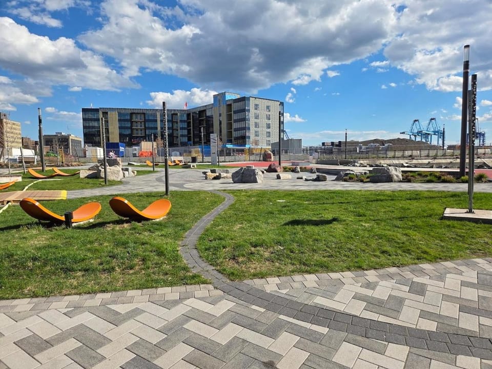 Uptown Prime Location Full House with Backyard Apartment in Saint John