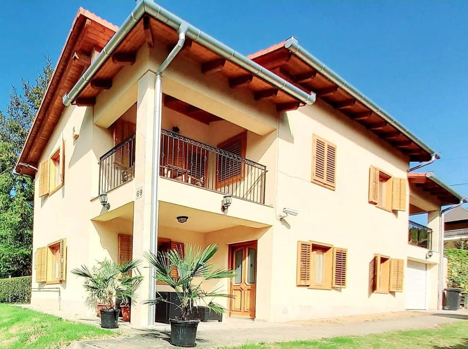 Mediterran Apartman Apartment in Hungary
