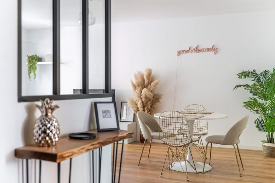 Calme & Verdure - Parking & Terrasse Apartment in Toulouse