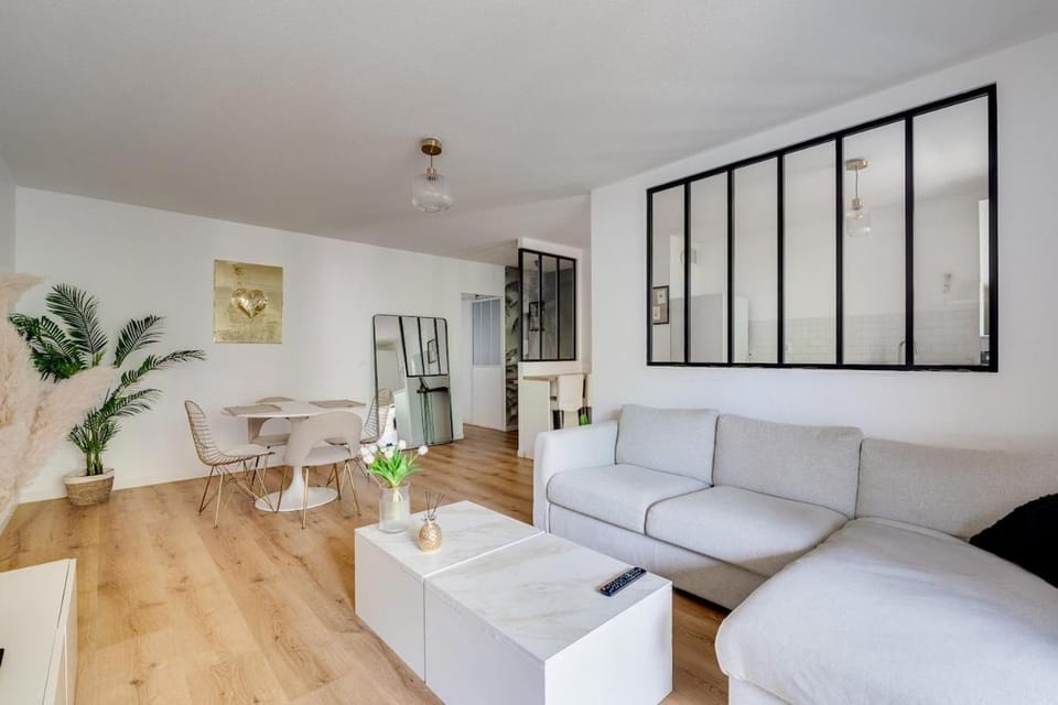 Calme & Verdure - Parking & Terrasse Apartment in Toulouse