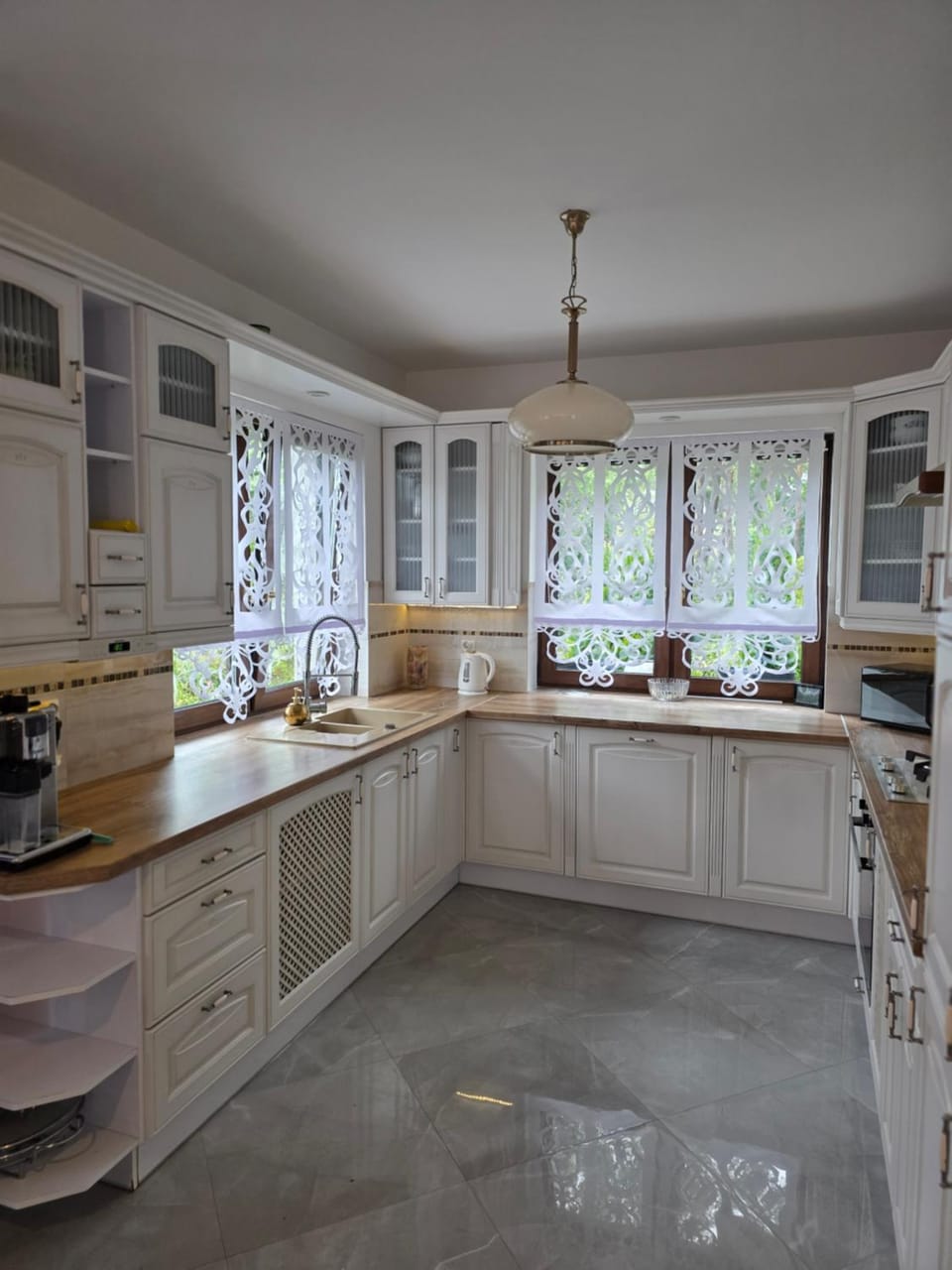 Kitchen or kitchenette, dishwasher, pet friendly, stove