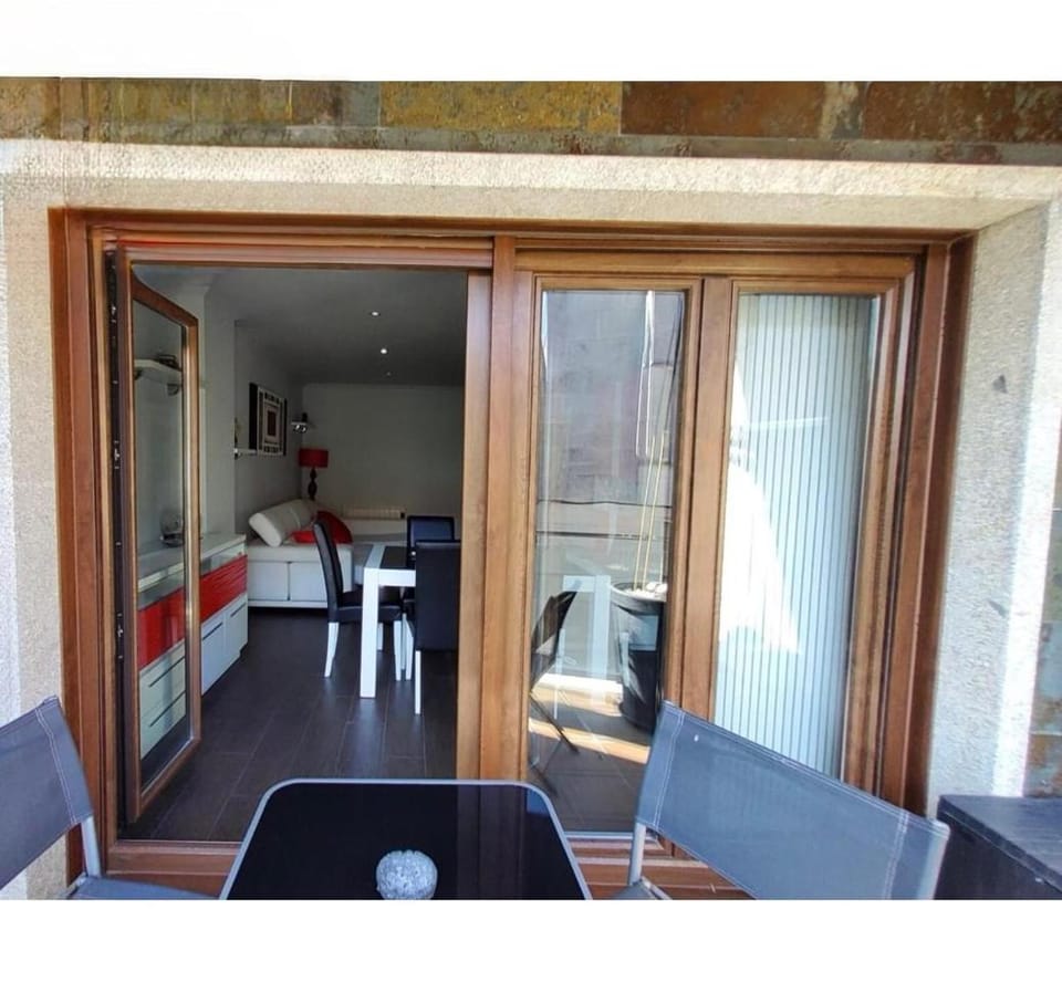 Velakosta Playa Apartment in O Morrazo