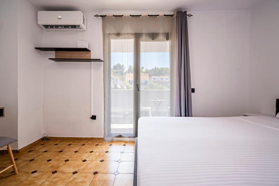 NEMA Pefkochori House in Halkidiki