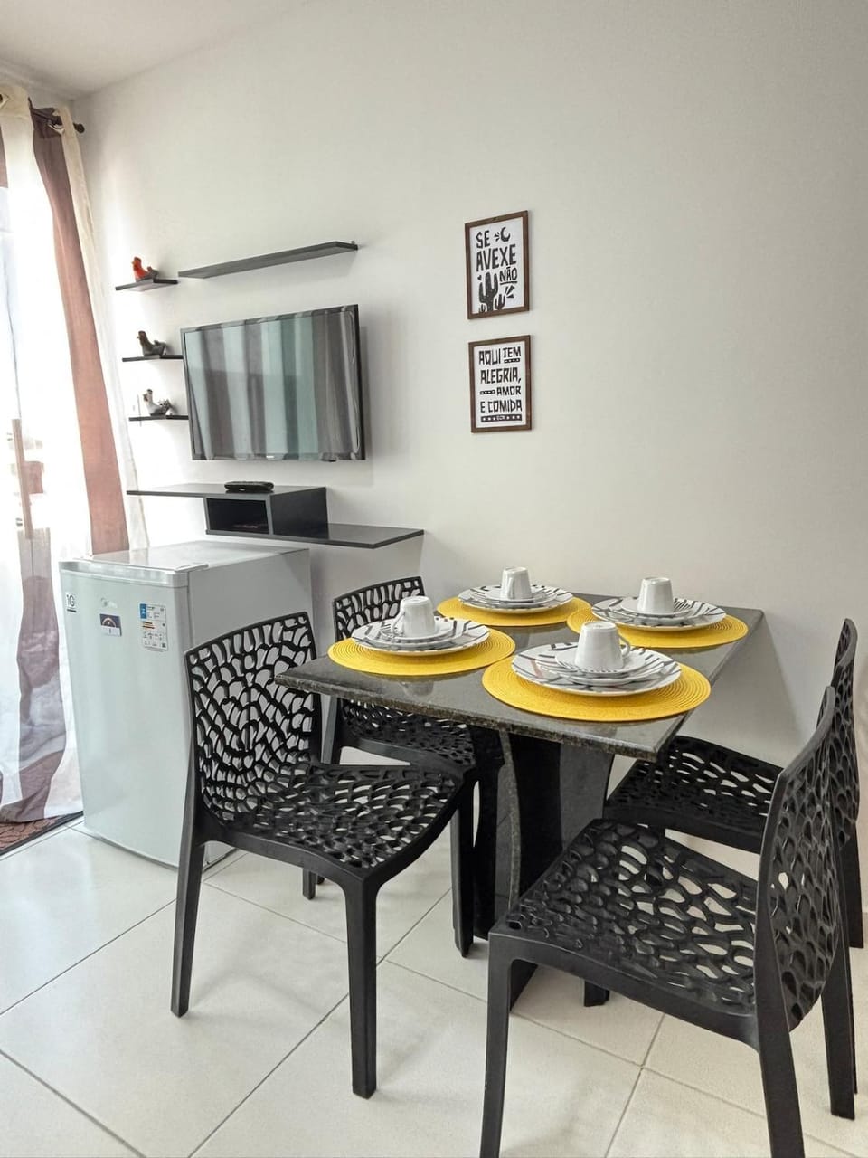 Living room, Dining area, minibar