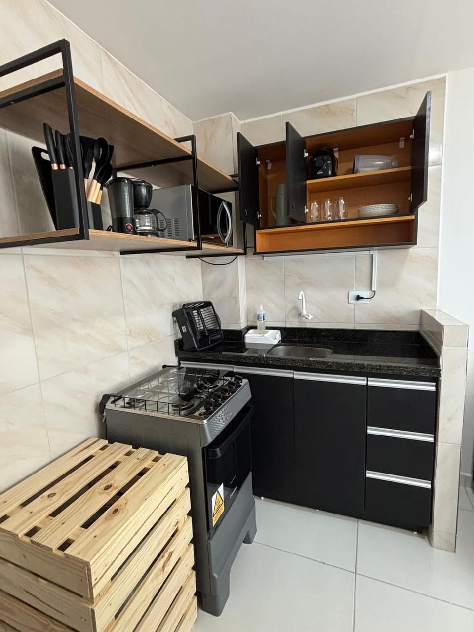 Kitchen or kitchenette, oven, stove