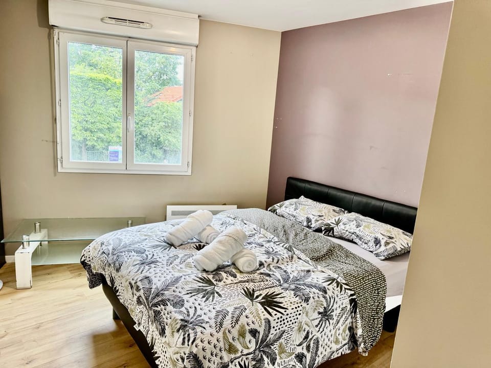 Charrming Apt Near Paris- Orly 10 min Apartment in Vitry-sur-Seine