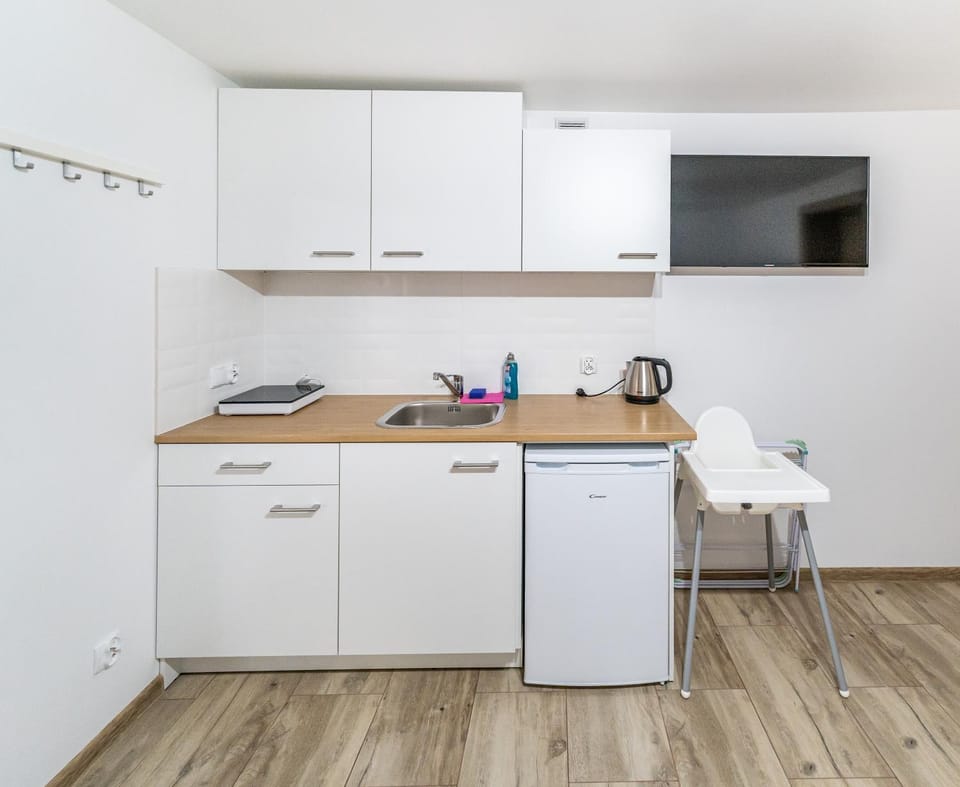 TV and multimedia, Kitchen or kitchenette