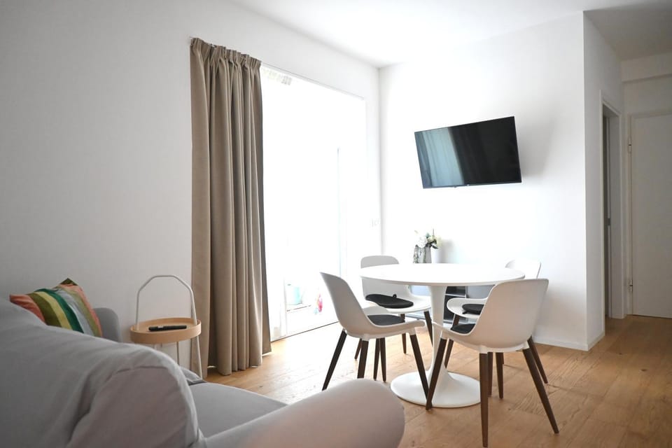 SE295 - Senigallia, ampio trilocale con posto auto e giardino Apartment in Senigallia
