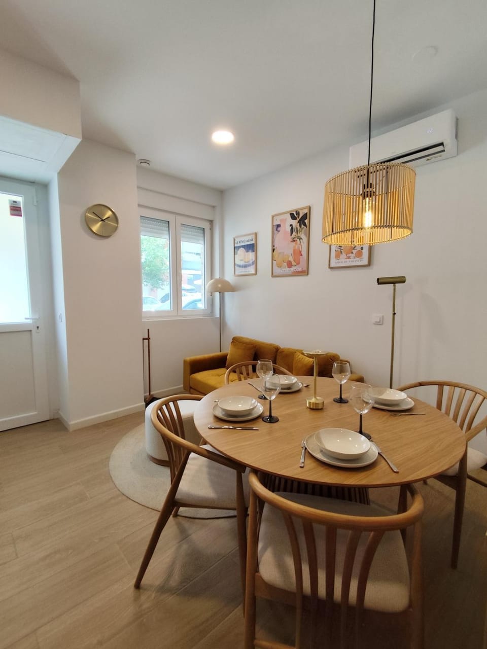 Living room, Photo of the whole room, Seating area, Dining area, air conditioner