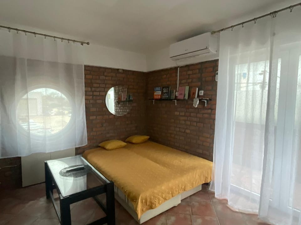 Living room, air conditioner