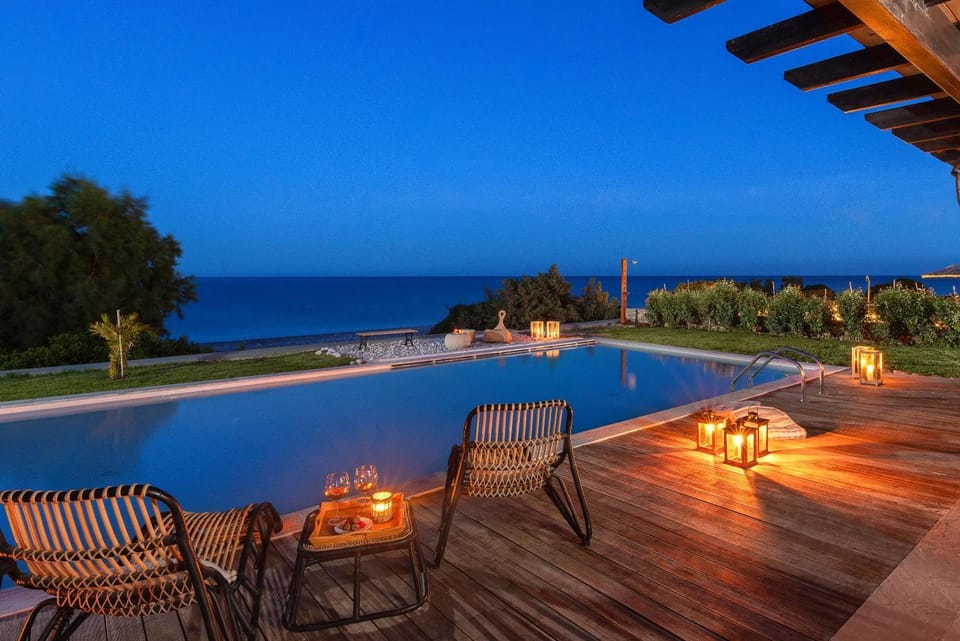 Sea view, Swimming pool