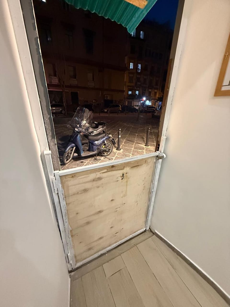 Piazzetta Small Apartment in Naples