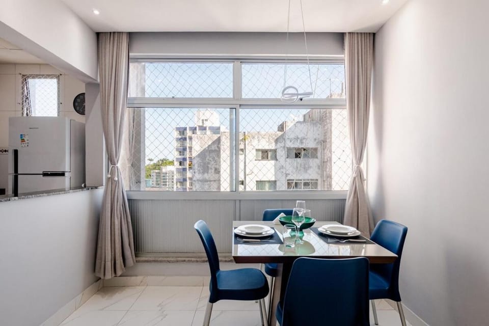 Barra Ondina Carnival circuit - Porto Barra Beach Apartment in Salvador