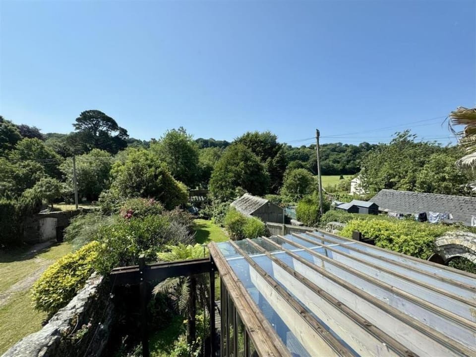 Tan Cottage A Timeless Devon Retreat Dog friendly House in Plymouth