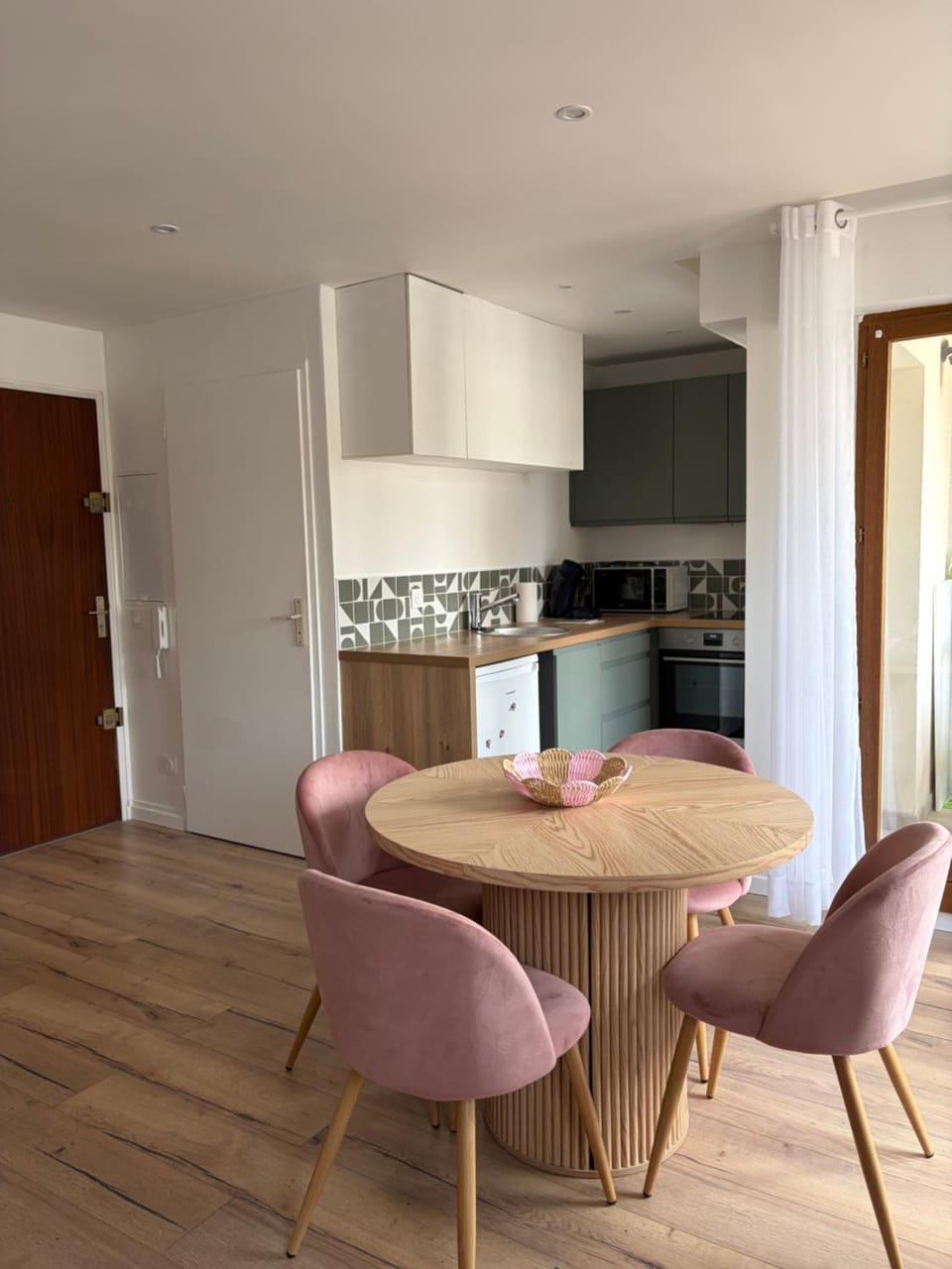 GoodMornyng Apartment in Deauville