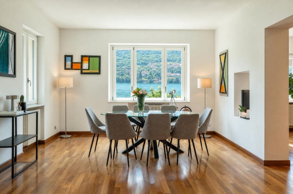Seating area, Dining area