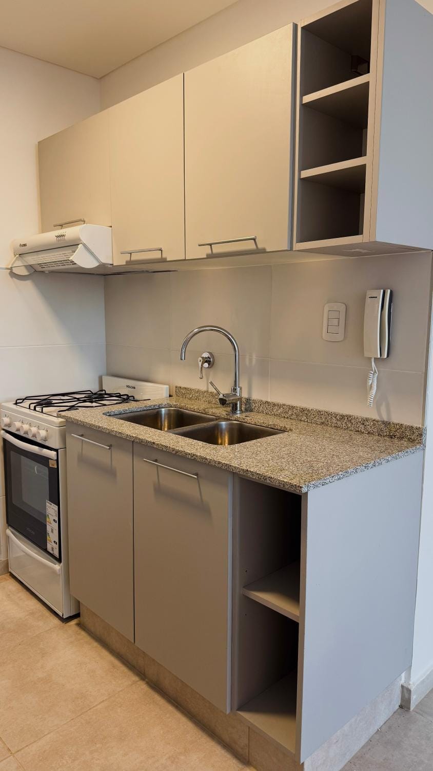 Kitchen or kitchenette, oven