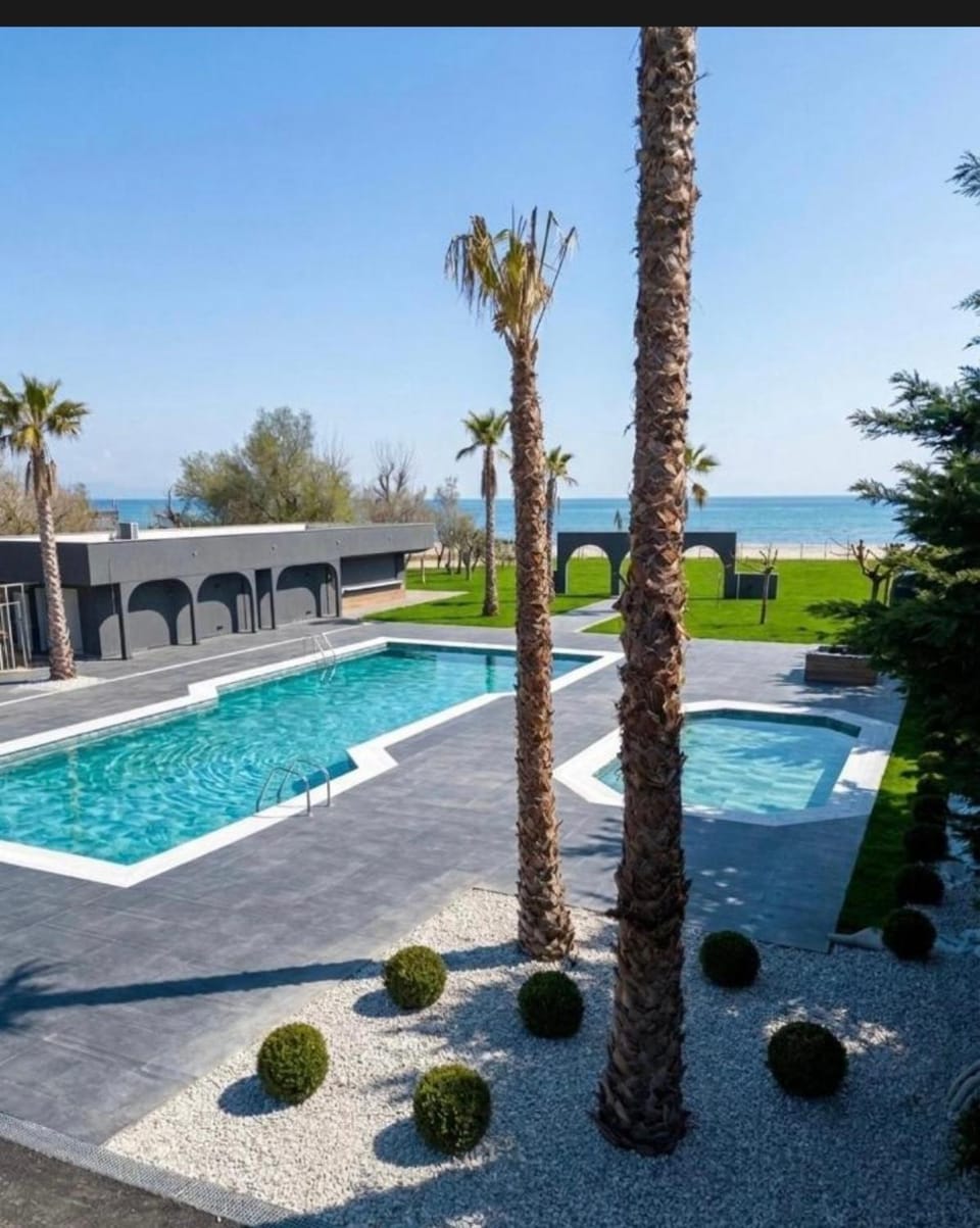 Sea view, Swimming pool