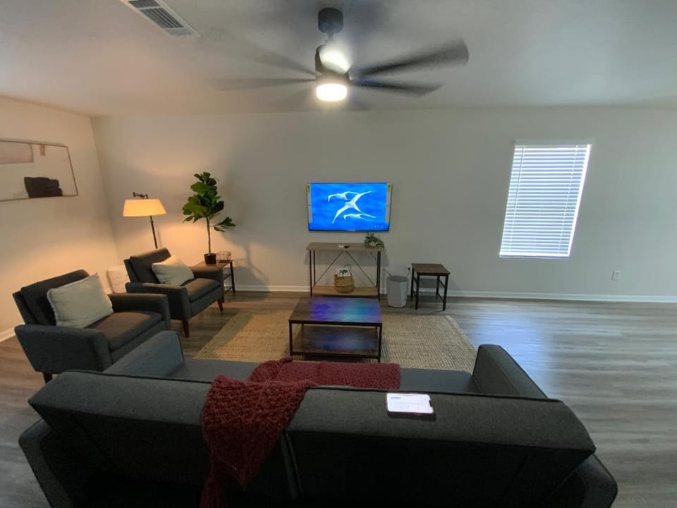 Cantabrian Townhomes Apartment in Killeen