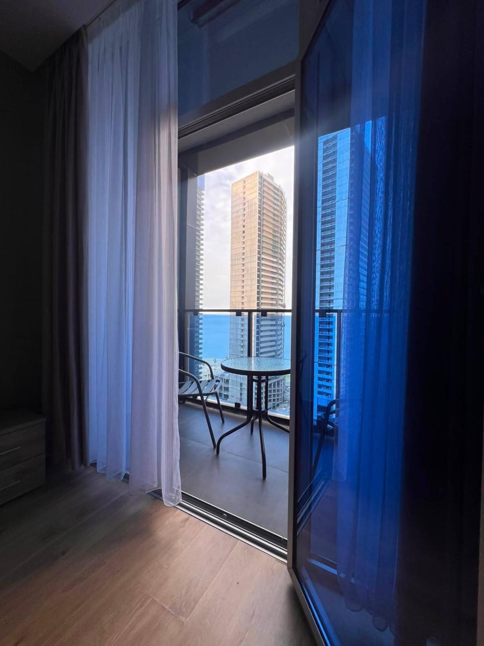 View (from property/room), Balcony/Terrace, Dining area