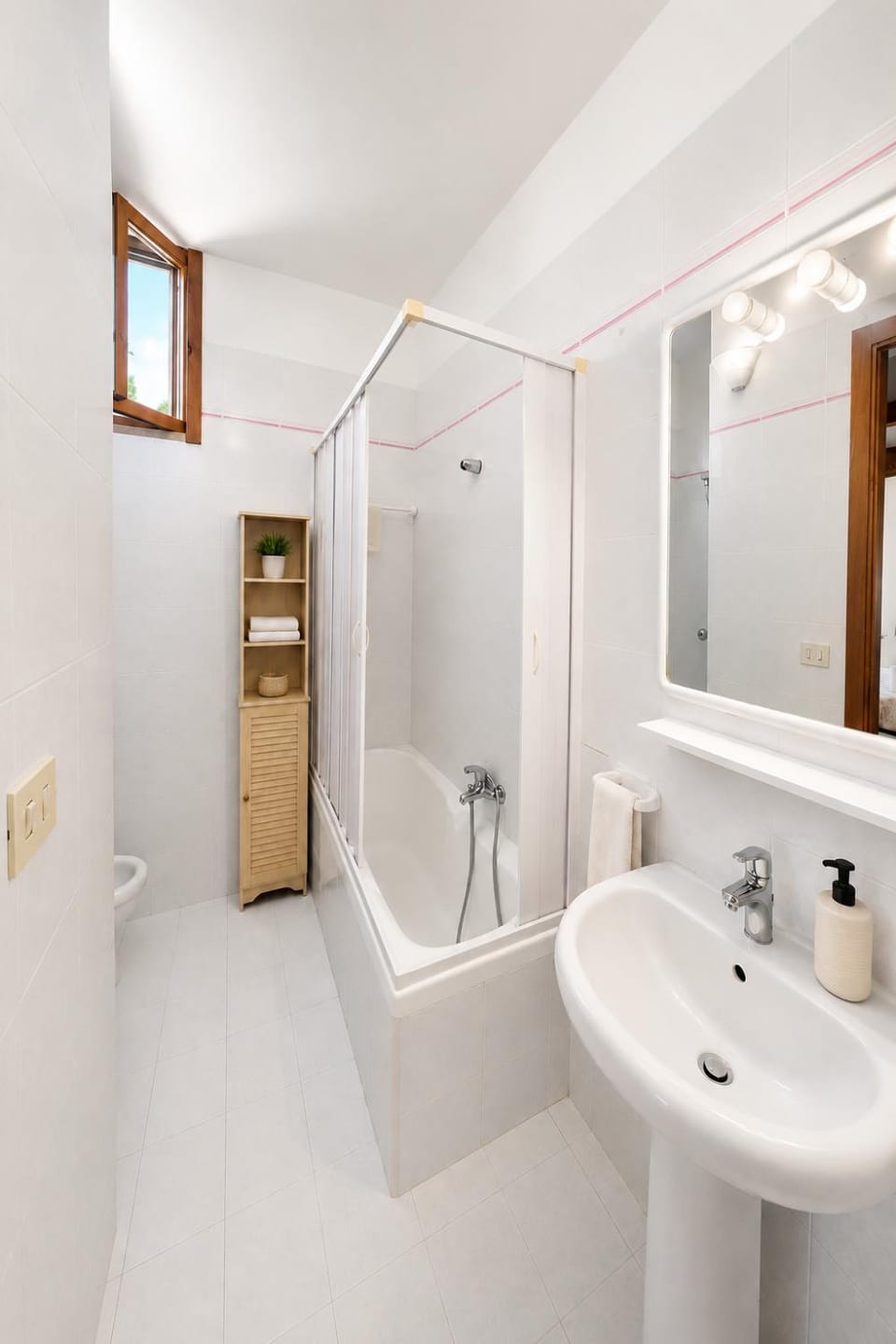 Shower, Bathroom