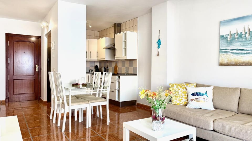 525 Aguamarina Apartment in Abona